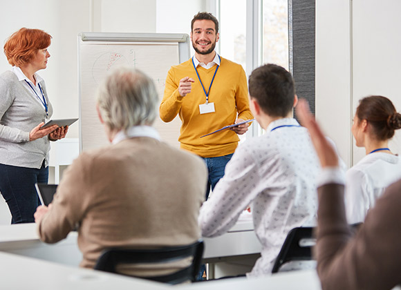 os-profissionais-que-atuam-no-seu-condominio-sao-bem-treinados