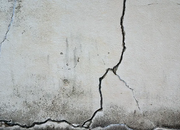 trincas-fissuras-e-infiltracoes-como-minimizar-esses-problemas-recorrentes